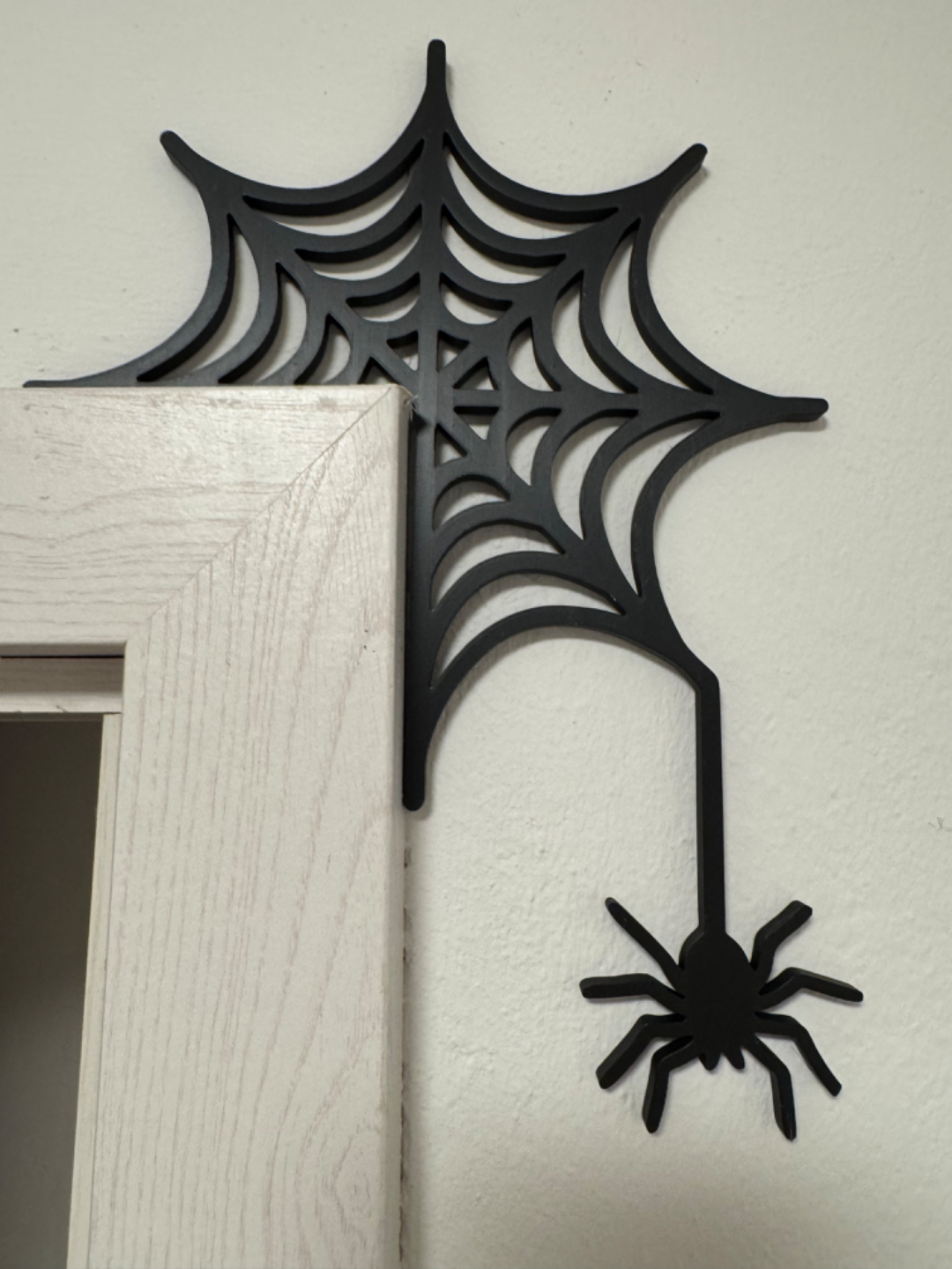 Spooky Door Hangers β Haunted Welcome Decor π»ππ·οΈ