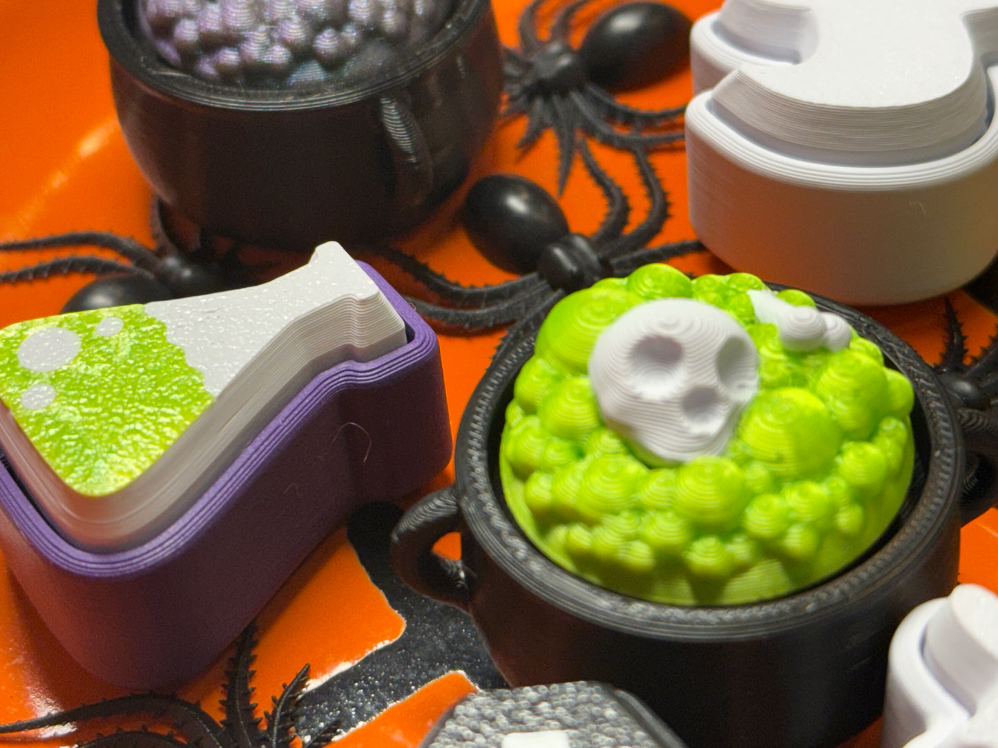 Halloween Mystery Fidget Clicker Pack – Spooky, Satisfying, and So Much Fun! 🎃👻