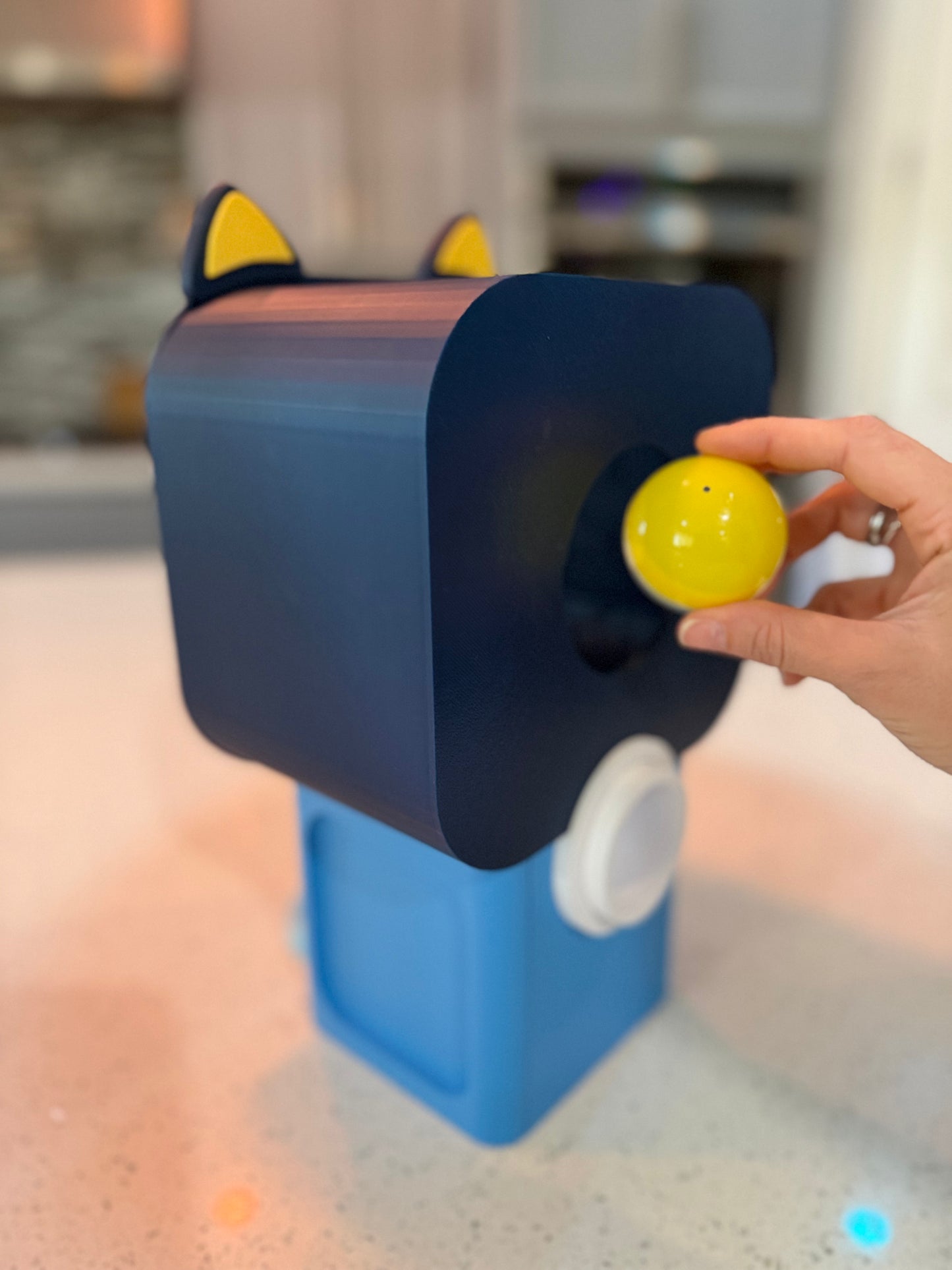 🧸 3D Printed Vending Machine – Mini Capsule Dispenser 🎁