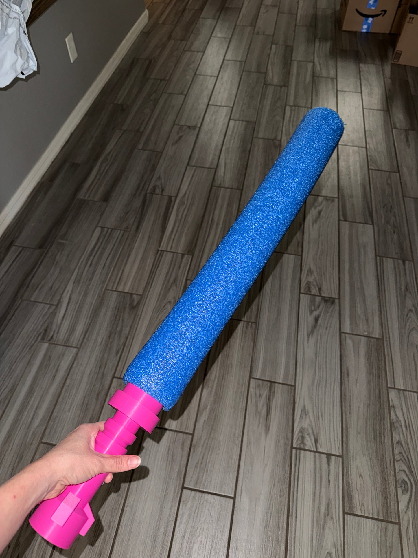 Brick-Inspired Pool Noodle Handle – Build Better Pool Time! ⚔️ 🏊‍♂️