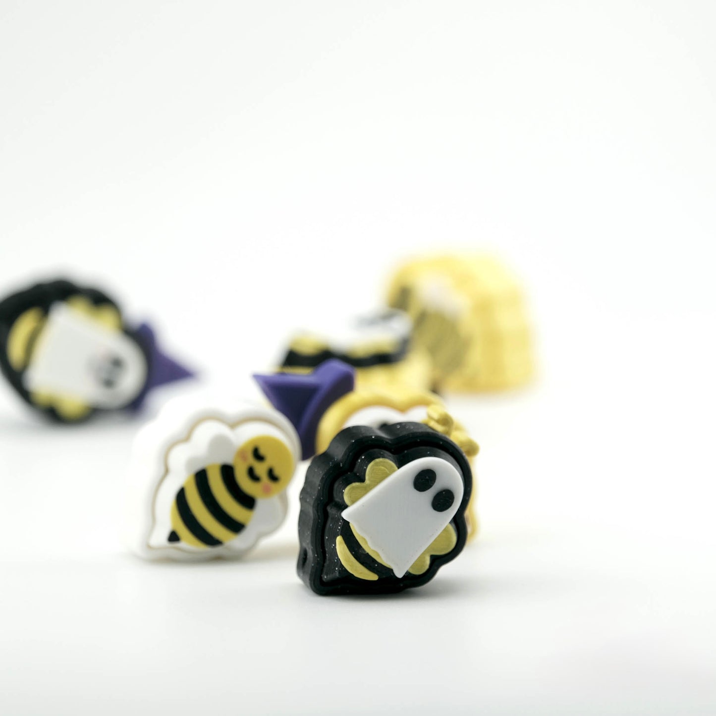 Boo-Bees Fidget Clickers – Spooky, Silly, Stress-Relieving Fun 🐝👻