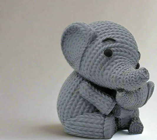 Knitted Elephant Mother & Baby – A Soft and Snuggly Symbol of Love 🐘💕