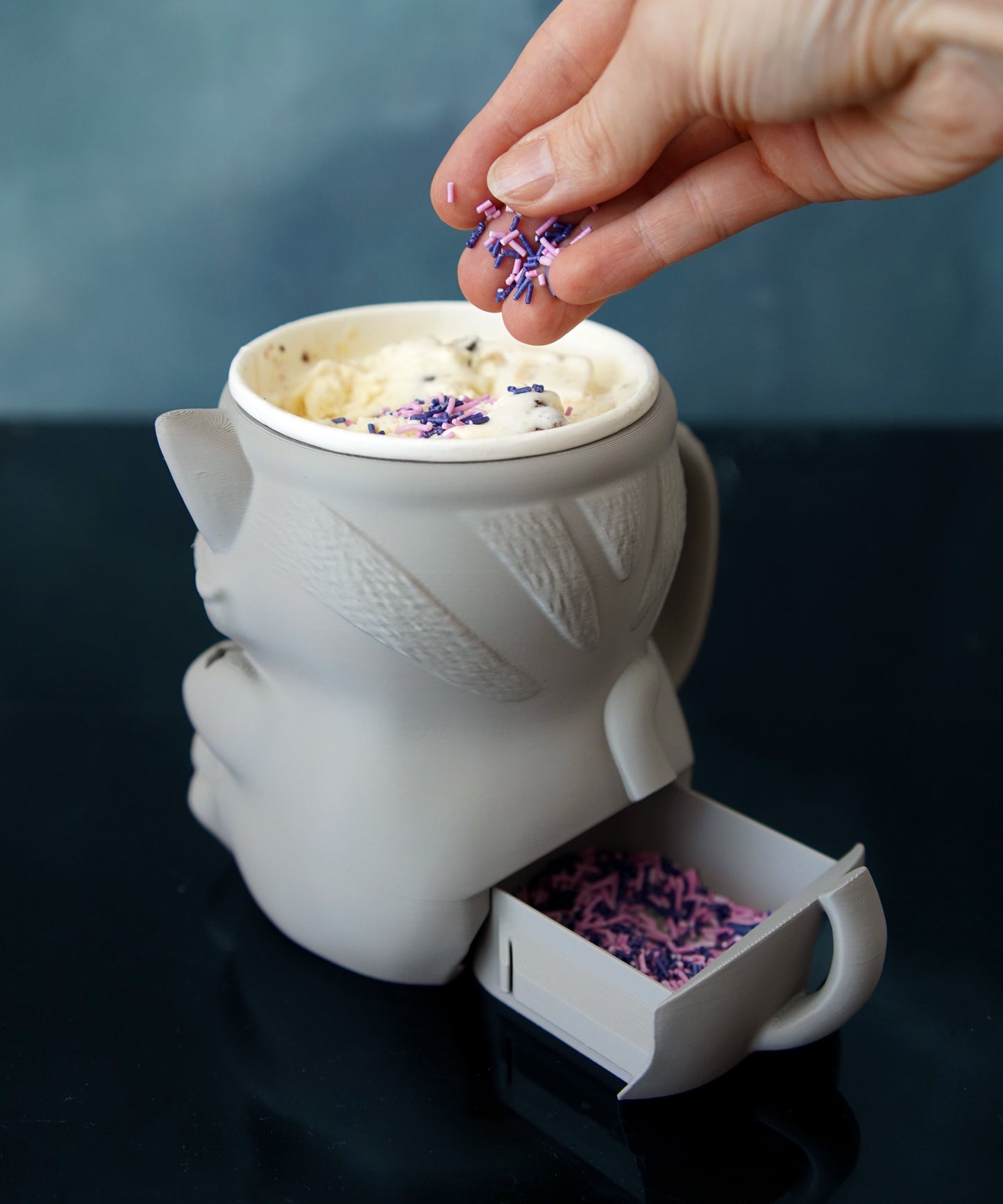 🐱 Cuddles and Shadow the Cat Ice Cream Pint Holder – 3D Printed Sweet & Spooky Duo with Spoon Slots + Secret Snack Drawer! 🍨