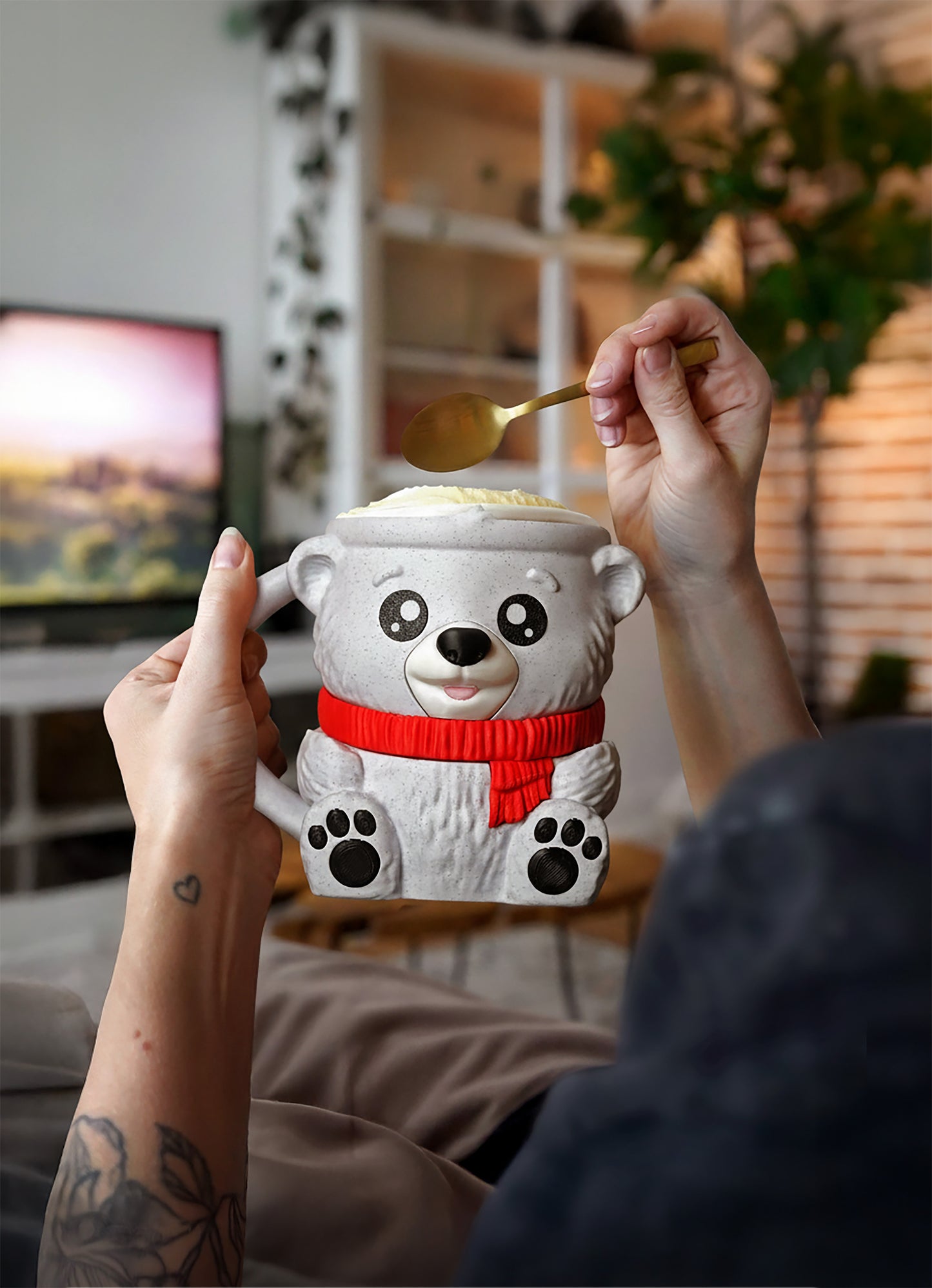 Pawblo, the IceBear Ice Pint Holding Polar Bear – Your Coolest Ice Cream Companion 🐻‍❄️🍨