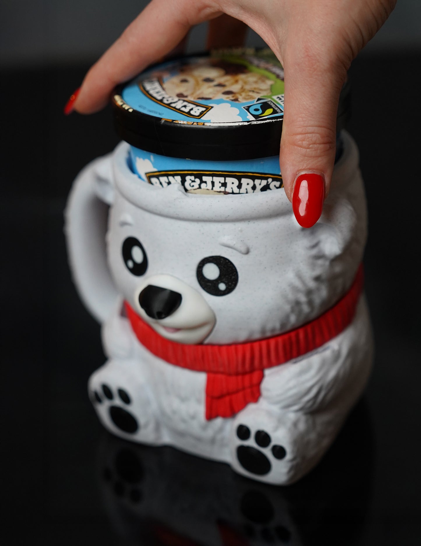 Pawblo, the IceBear Ice Pint Holding Polar Bear – Your Coolest Ice Cream Companion 🐻‍❄️🍨